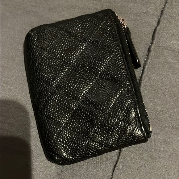 Chanel Black Quilted Leather Pouch - Picture 10 of 10